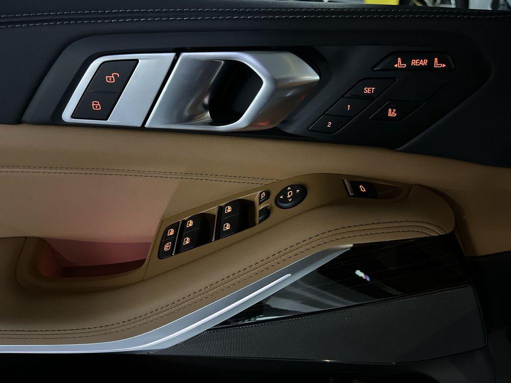 new 2026 BMW X7 car, priced at $98,580