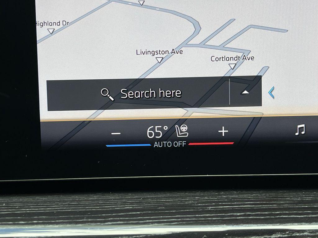 new 2026 BMW X7 car, priced at $99,465