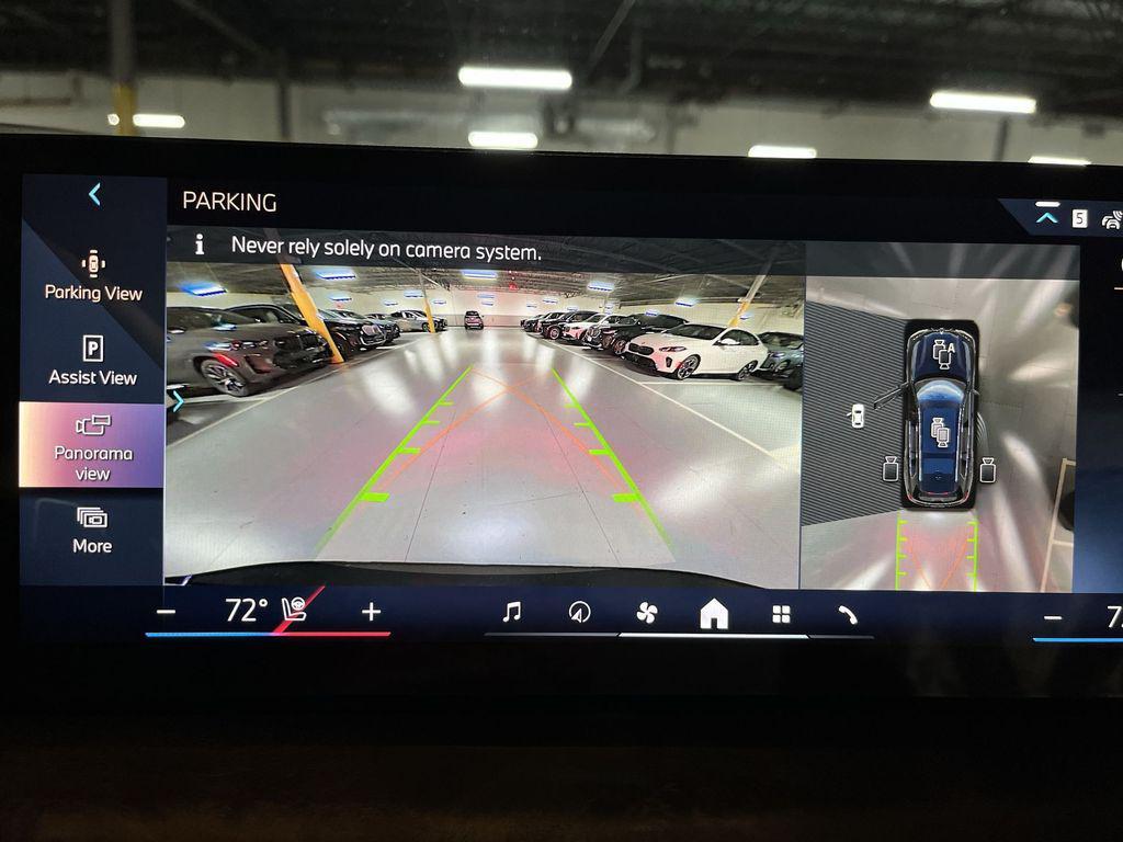 new 2026 BMW X7 car, priced at $95,180