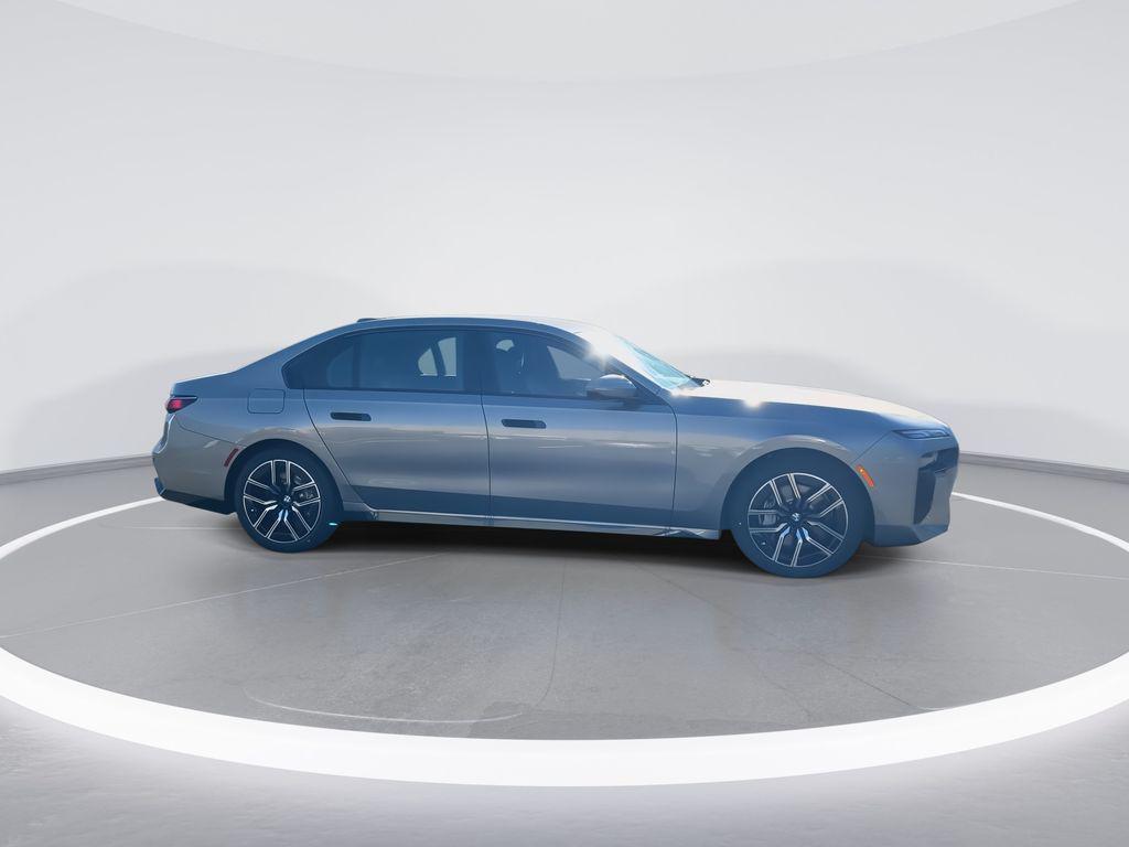 new 2025 BMW 760 car, priced at $132,245