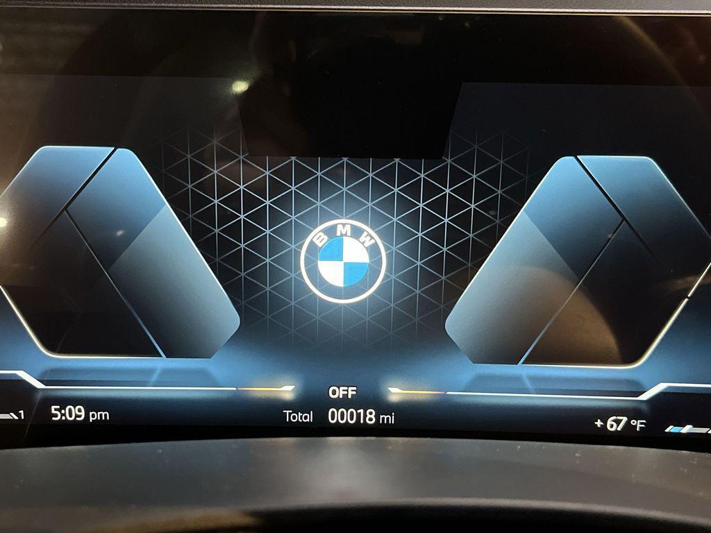 new 2026 BMW X7 car, priced at $95,180