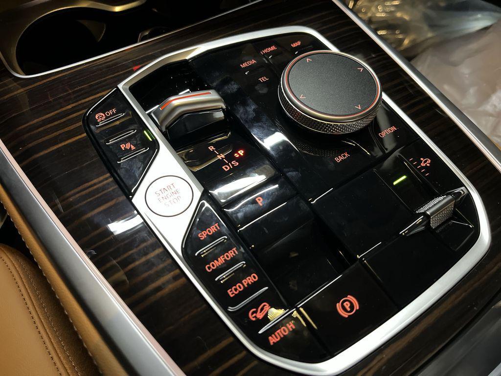 new 2026 BMW X7 car, priced at $95,180