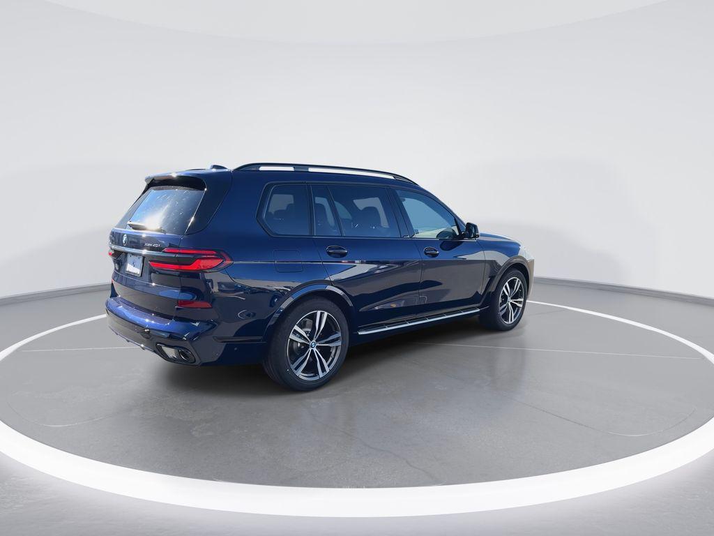new 2026 BMW X7 car, priced at $100,930