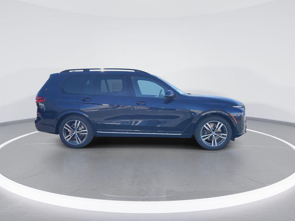 new 2026 BMW X7 car, priced at $100,930