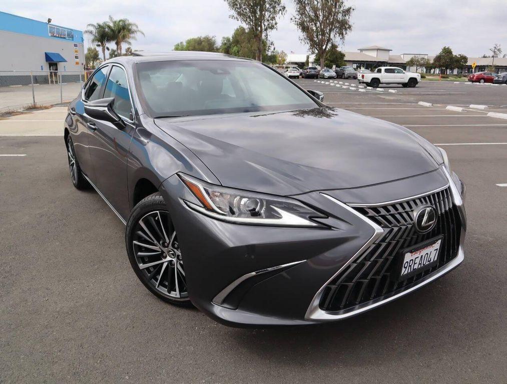 used 2022 Lexus ES 350 car, priced at $30,999