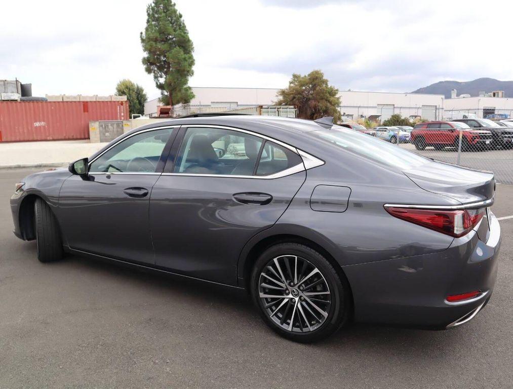 used 2022 Lexus ES 350 car, priced at $30,999