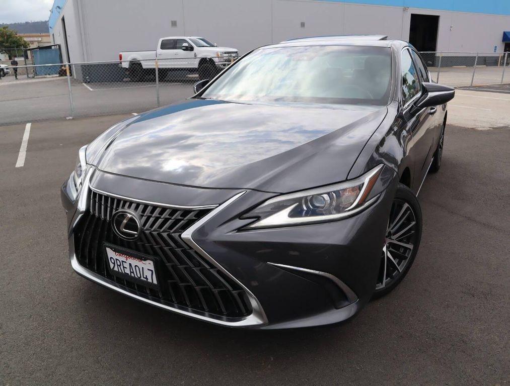 used 2022 Lexus ES 350 car, priced at $30,999