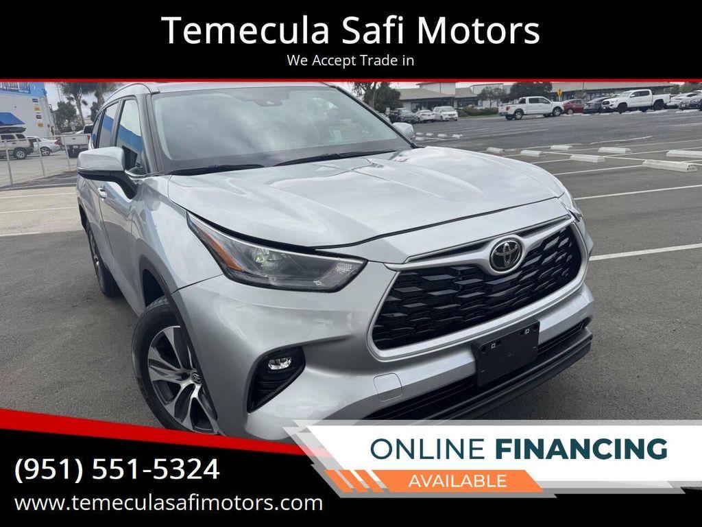 used 2024 Toyota Highlander car, priced at $31,999