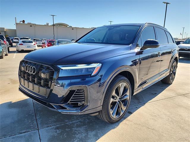 new 2025 Audi Q7 car, priced at $77,750