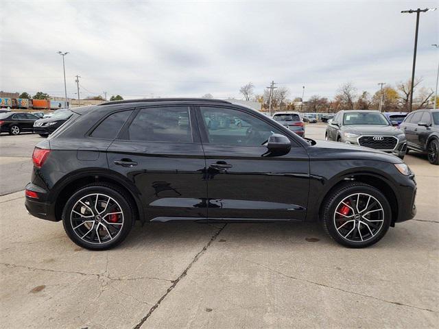 new 2025 Audi SQ5 car, priced at $71,090