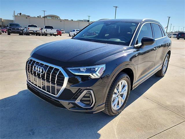 new 2024 Audi Q3 car