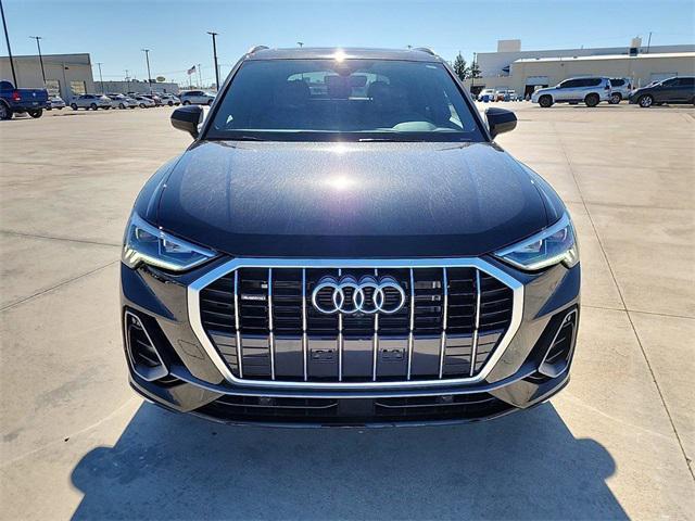 new 2024 Audi Q3 car