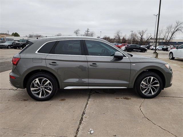 new 2024 Audi Q5 car, priced at $54,090