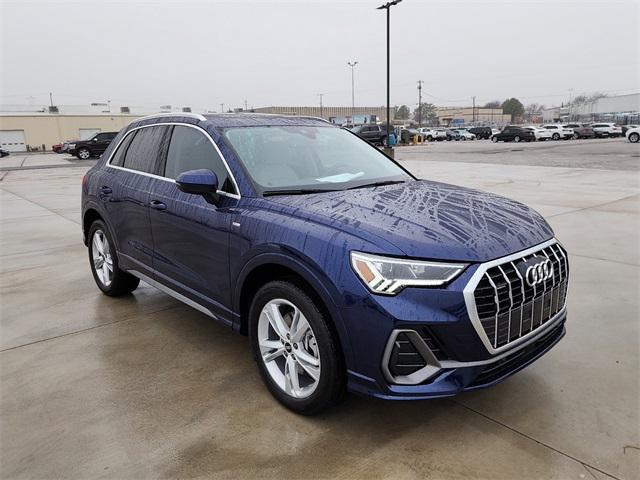 new 2024 Audi Q3 car