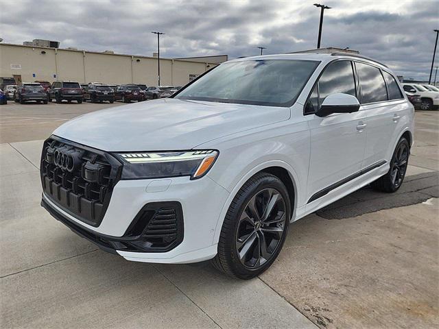 new 2025 Audi Q7 car, priced at $83,895