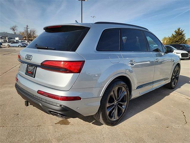 new 2025 Audi Q7 car, priced at $85,805