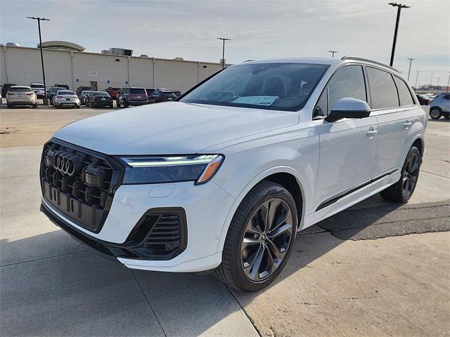 new 2025 Audi Q7 car, priced at $77,750