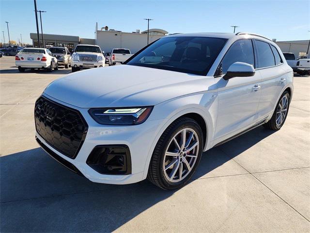 new 2025 Audi Q5 car, priced at $70,435