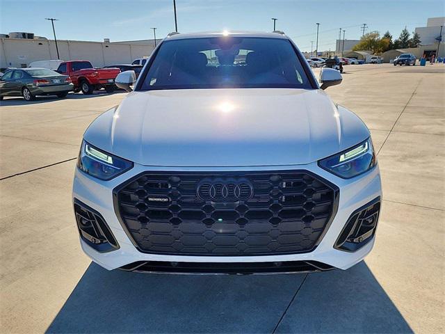 new 2025 Audi Q5 car, priced at $70,435