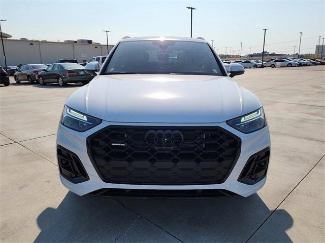 new 2024 Audi Q5 car, priced at $69,470