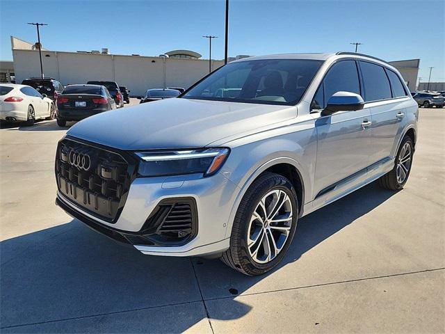 new 2025 Audi Q7 car, priced at $71,765