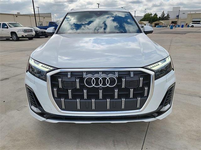 new 2025 Audi Q7 car, priced at $81,890