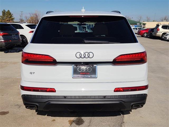 new 2025 Audi Q7 car, priced at $71,700