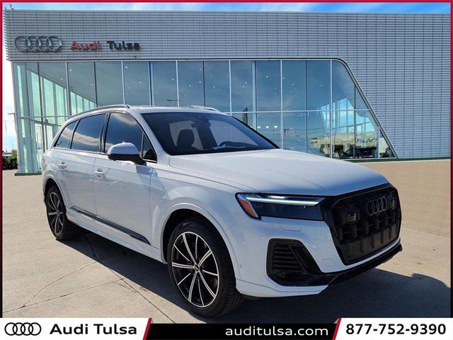 new 2025 Audi Q7 car, priced at $71,700