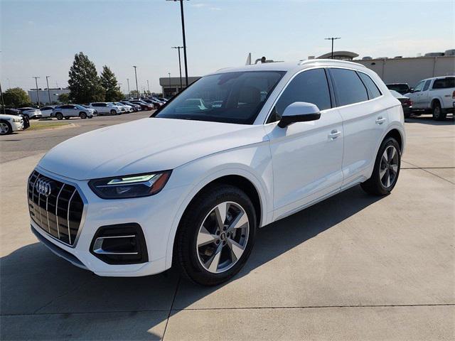 new 2024 Audi Q5 car, priced at $47,590