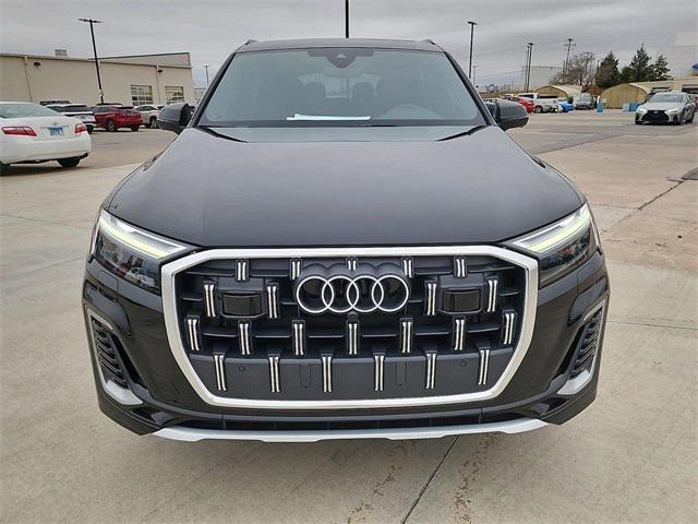 new 2025 Audi Q7 car, priced at $65,600