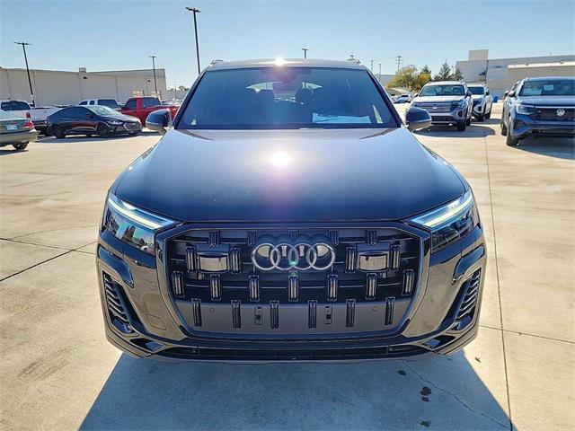 new 2025 Audi Q7 car, priced at $77,840