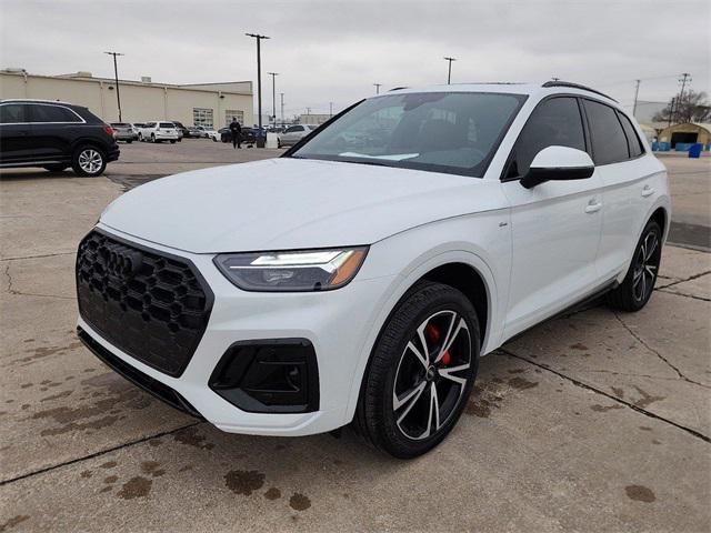 new 2025 Audi Q5 car, priced at $59,340