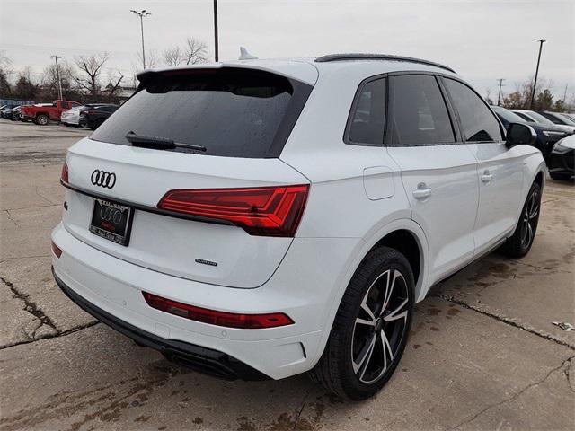 new 2025 Audi Q5 car, priced at $59,340