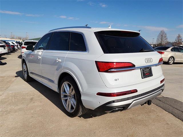 new 2025 Audi Q7 car, priced at $82,740