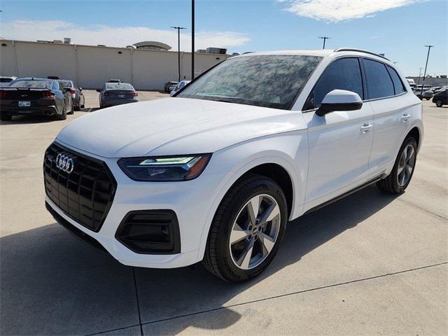 new 2025 Audi Q5 car, priced at $49,655