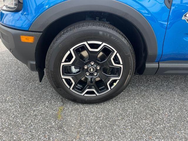 new 2025 Ford Bronco Sport car, priced at $42,255