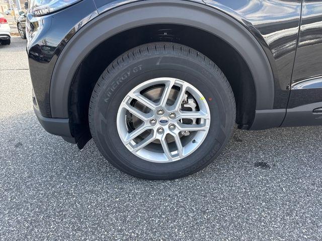 new 2026 Ford Explorer car, priced at $44,280