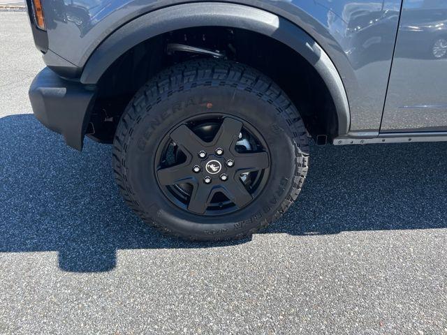 new 2025 Ford Bronco car, priced at $48,500
