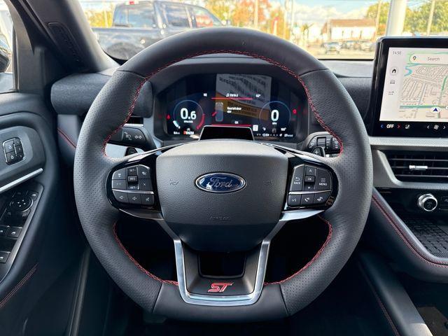 new 2025 Ford Explorer car, priced at $59,360