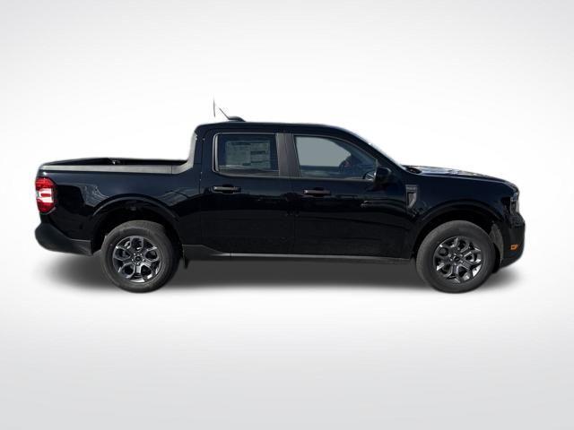 new 2025 Ford Maverick car, priced at $37,080
