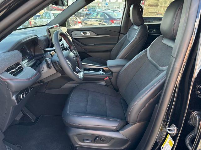 new 2025 Ford Explorer car, priced at $59,360