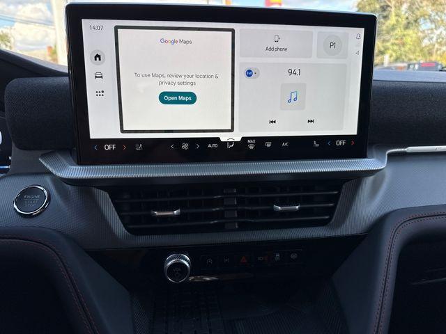 new 2025 Ford Explorer car, priced at $59,360