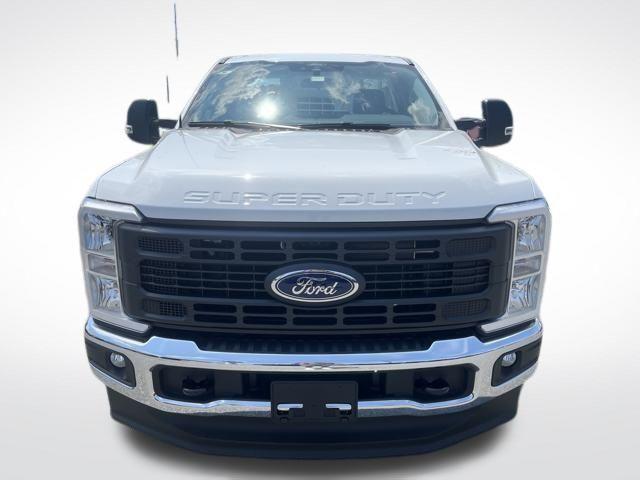 new 2025 Ford F-250 car, priced at $52,800