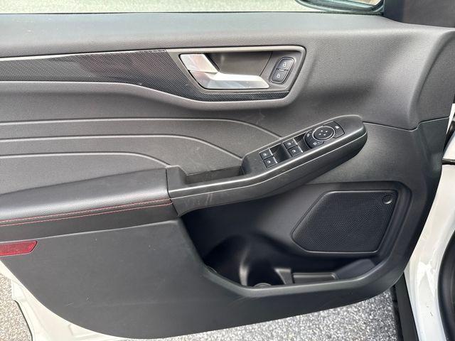 new 2025 Ford Escape car, priced at $37,275