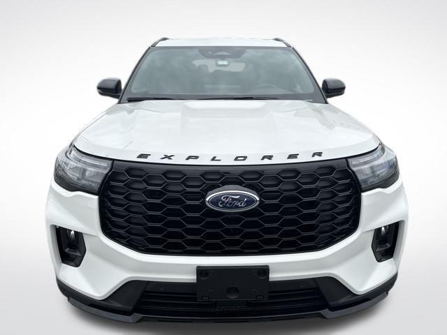 new 2025 Ford Explorer car, priced at $51,015