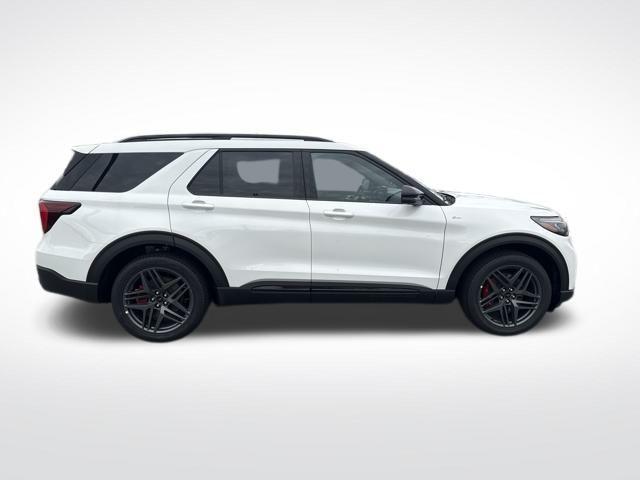 new 2025 Ford Explorer car, priced at $51,015