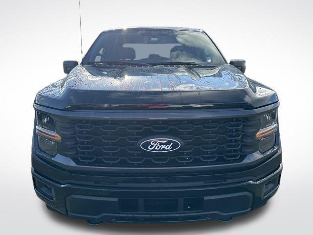 new 2025 Ford F-150 car, priced at $52,360