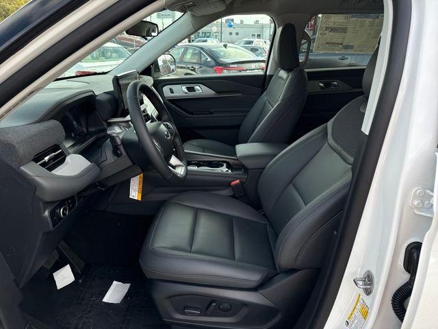 new 2025 Ford Explorer car, priced at $49,855