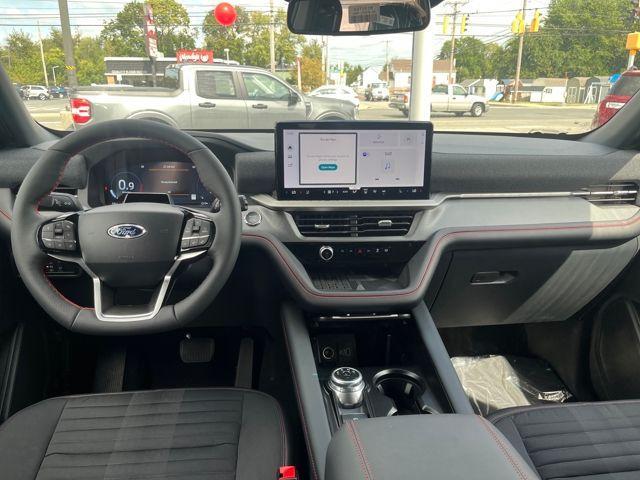 new 2025 Ford Explorer car, priced at $51,580
