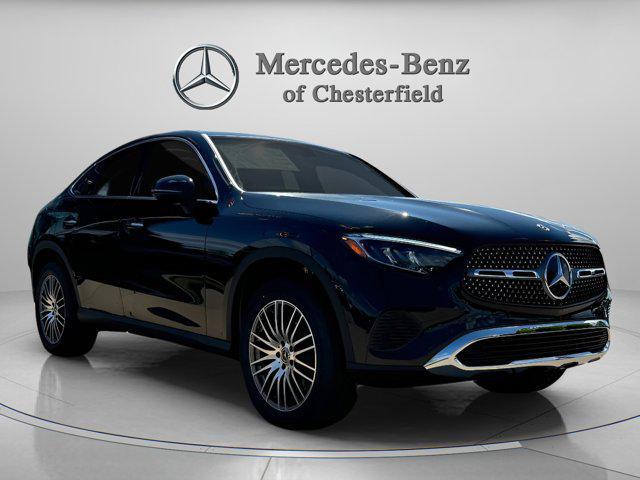 new 2025 Mercedes-Benz GLC 300 car, priced at $64,105